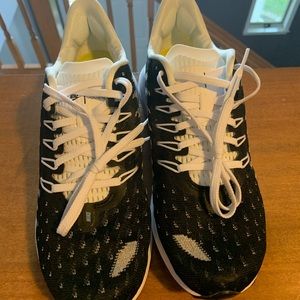 WMNS Nike Air Zoom Vomero 14